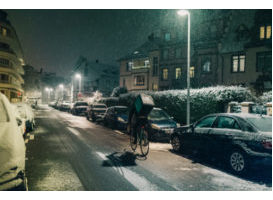 Logo_fietskoerier_winter_sneeuw_shutterstock