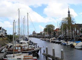 Het dorpje Veere in Zeeland, met links restaurant De Werf