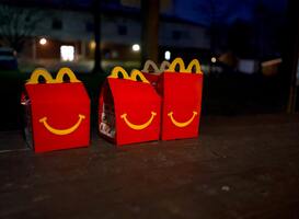 McDonald’s: ‘In 2025 zijn plastic speeltjes in Happy Meal verleden tijd’