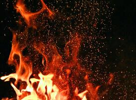 Drents hotel Het Witte Veen in puin door grote uitslaande brand