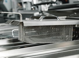 Normal_new-industrial-deep-fryer-equipment-close-up-2022-02-03-05-41-27-utc-min__1_