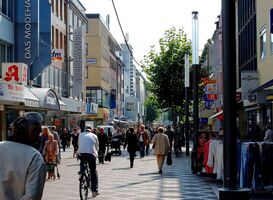 Normal_shopping-street-gdb569f2ab_1920__1_