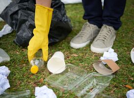 Normal_plastic-waste-on-grass-2021-08-29-03-27-23-utc__1_