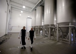 Normal_13898710100022_1