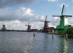 Normal_zaanse_schans_-_windmills_molens