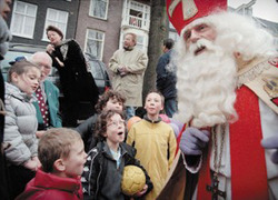 Normal_sinterklaas_intocht