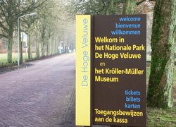Normal_park_de_hoge_veluwe_toegangsbord